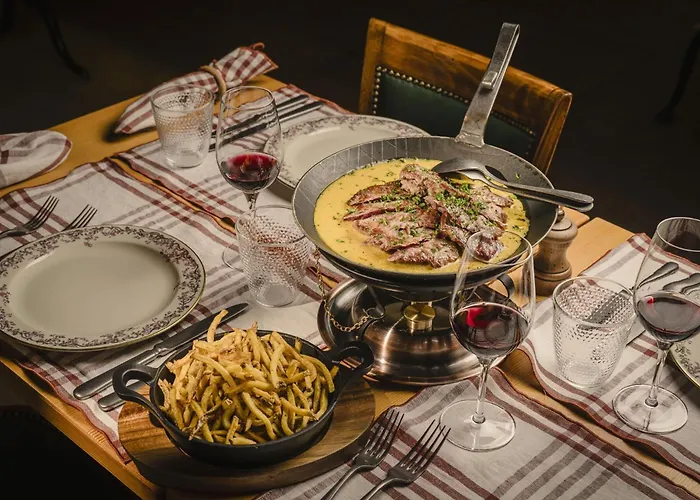 De Commune - فندق *