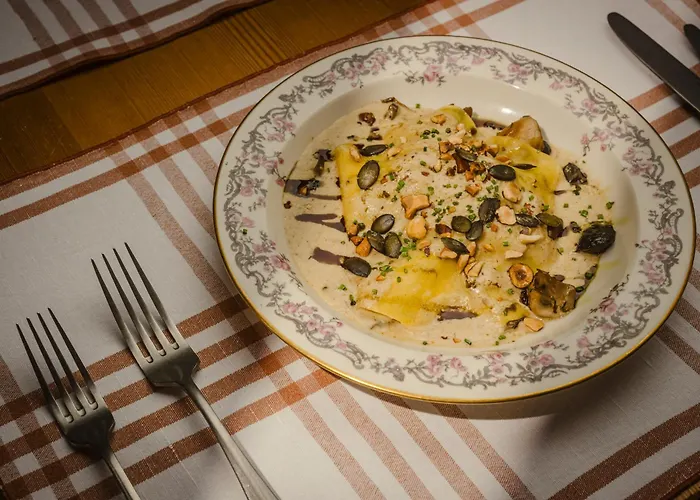 De Commune - فندق *